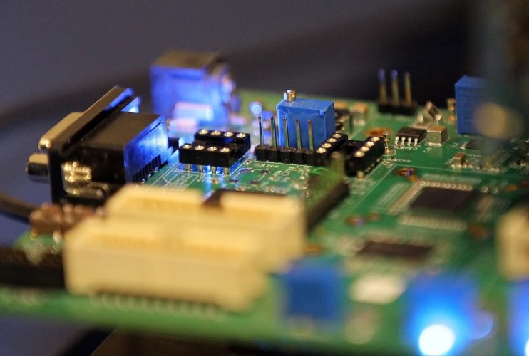 Arm chief nets £55m after blockbuster New York float