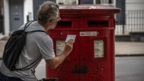 Business secretary Kemi Badenoch to discuss Royal Mail bid with Czech Sphinx